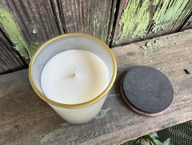 Beach Resort Limited Candle