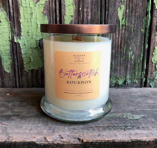 This sticky, sweet fragrance is a combination of peppercorn, butterscotch, cardamom, brown sugar, bourbon, oak and patchouli.